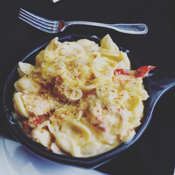 Lobster Mac and Cheese is very good.