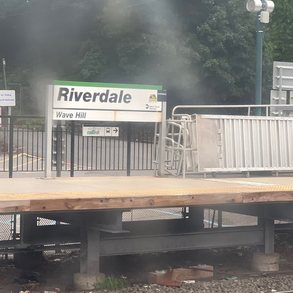 Metro North Riverdale Station North Riverdale 6 tips