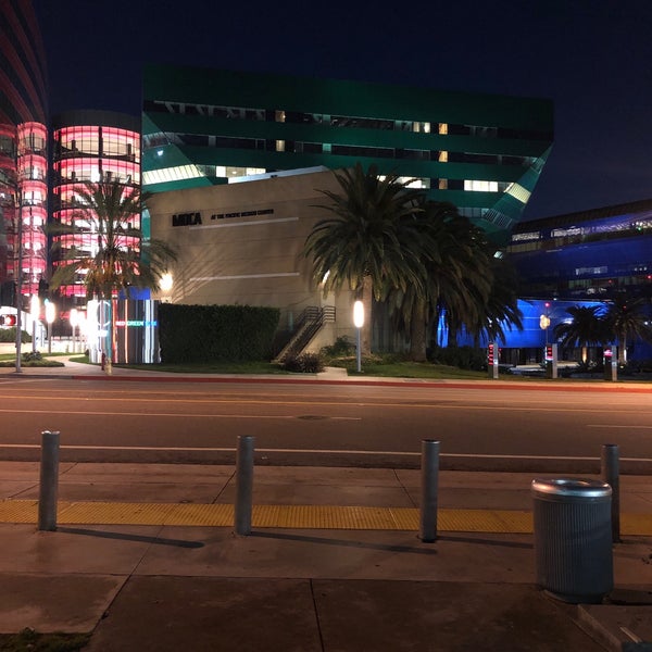 2/11/2019にSean F.がMOCA Pacific Design Centerで撮った写真