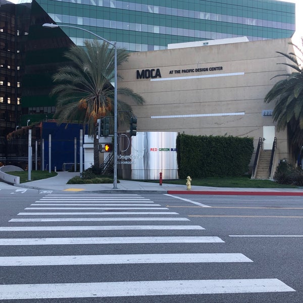 2/12/2019にSean F.がMOCA Pacific Design Centerで撮った写真
