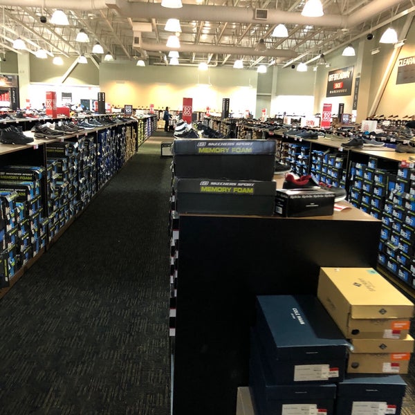 Off broadway shoe shop warehouse locations