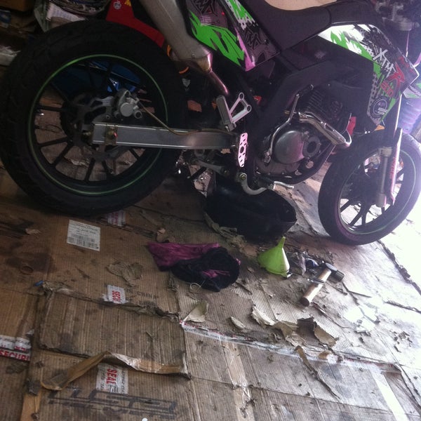 Kedai Motosikal Hiap Aik Motor Pekan Meru Klang