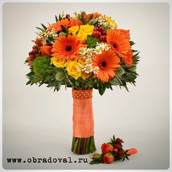 Foto diambil di Обрадовал.ру - Доставка цветов и подарков oleh George S. pada 10/10/2014