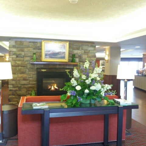 3/5/2013 tarihinde Laurie M.ziyaretçi tarafından Hampton Inn by Hilton'de çekilen fotoğraf