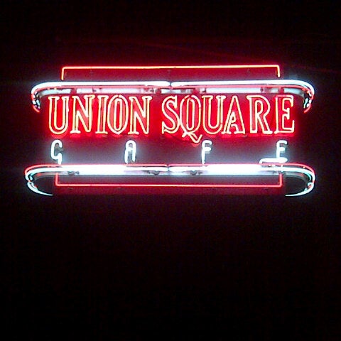 Foto tirada no(a) Union Square Cafe por Steven C. em 11/4/2012