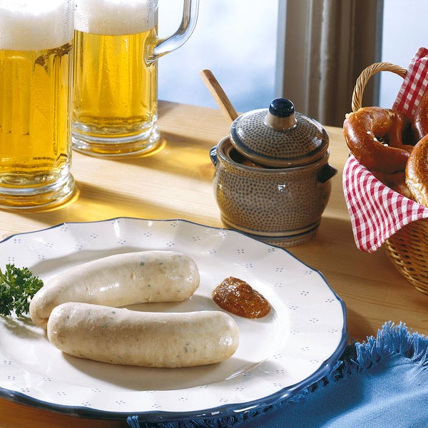 Foto diambil di Jeanette&#39;s Edelweiss German Restaurant &amp; Beer House oleh Jeanette&#39;s Edelweiss German Restaurant &amp; Beer House pada 7/12/2016
