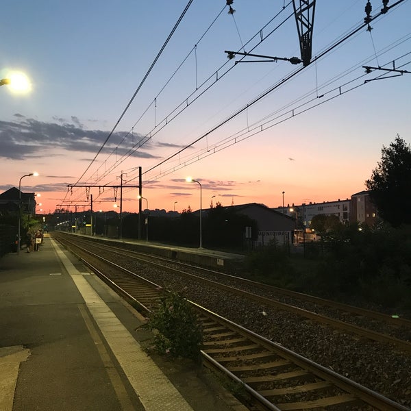 Photos à Gare SNCF de SaintJeandeLuz Ciboure Place de Verdun