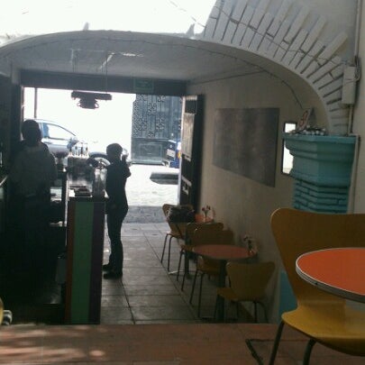 รูปภาพถ่ายที่ Café Jaguar Yuú โดย Alina N. เมื่อ 1/27/2013