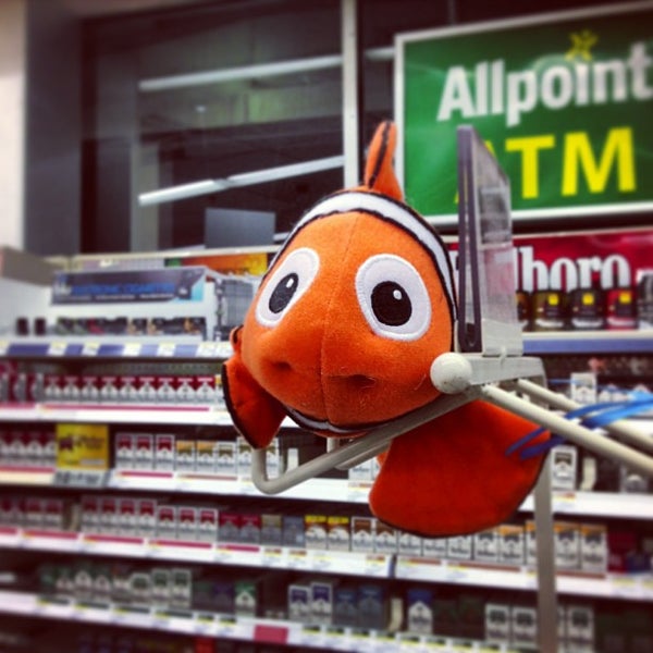 Walgreens Mill Basin 2 tips