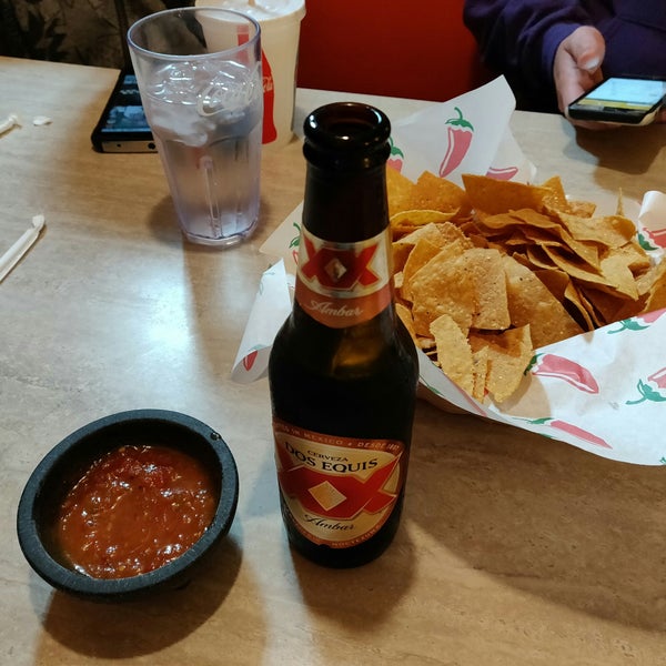 Das Foto wurde bei Guadalajara Mexican Restaurant &amp; Bar von Charles N. am 8/20/2018 aufgenommen