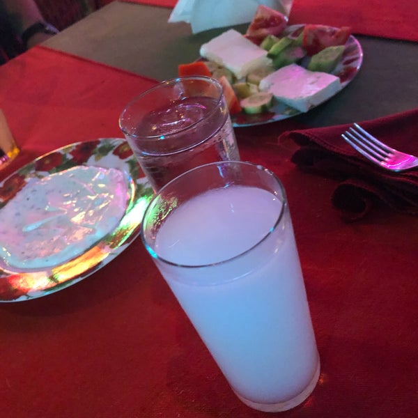 Foto scattata a Çello Cafe &amp; Bar da Tayfun . il 9/4/2019