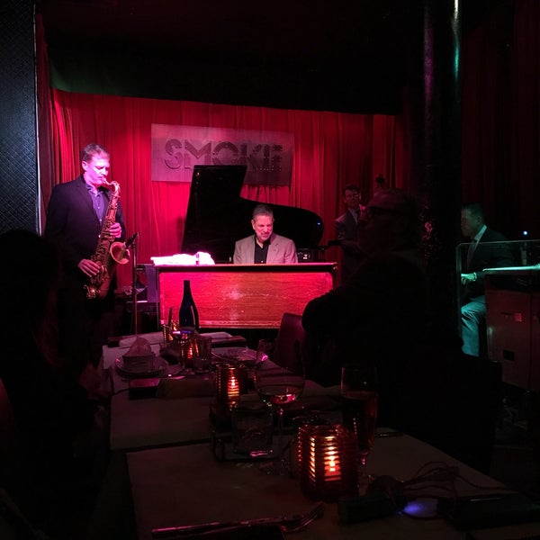 Photo taken at Smoke Jazz &amp; Supper Club by Anna S. on 12/20/2017
