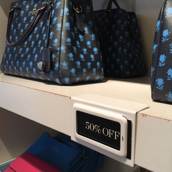 COACH Outlet Fashion Accessories Store