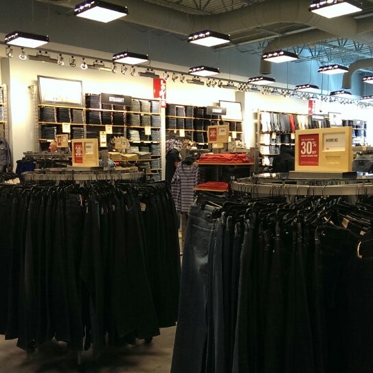 Levi's Outlet Store - Clothing Store in Kansas City