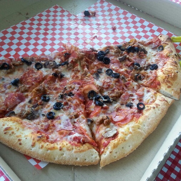 1/29/2014にMichael H.がColoradough Pizzaで撮った写真