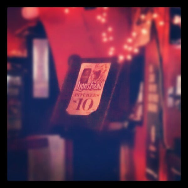 12/30/2012에 Corey W.님이 Company Bar &amp; Grill에서 찍은 사진