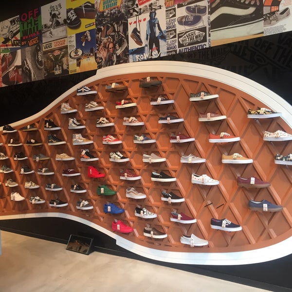 Vans shoe store hours sale