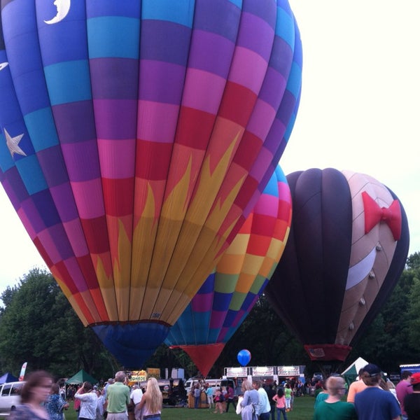 Balloon Rally, Otsiningo Park, Бингемтон, NY, 2011 spiedie fest,27th annual...