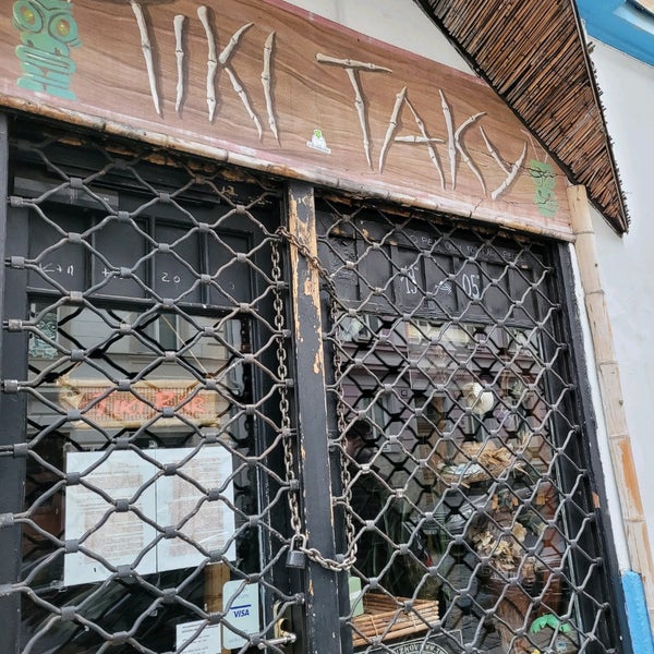 Foto tirada no(a) Tiki Taky Bar por Kjetil Otter O. em 10/23/2021