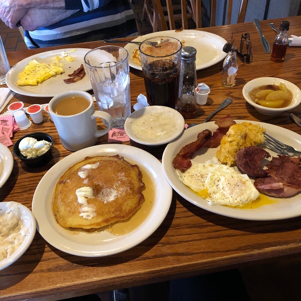 Cracker Barrel Old Country Store Evansville East Side 15 tips