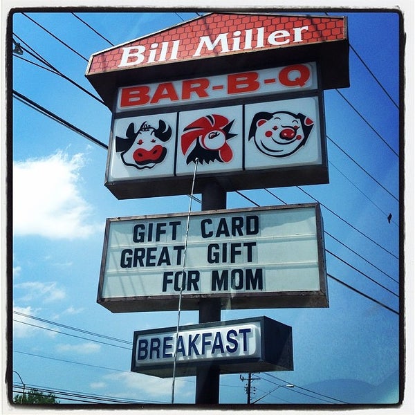 Photo prise au Bill Miller Bar-B-Q par Dj Benzo le5/7/2014