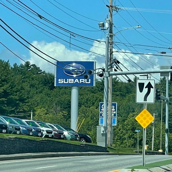 รูปภาพถ่ายที่ Charlie&#39;s Subaru โดย Cameron S. เมื่อ 7/23/2021