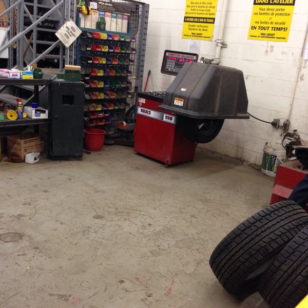 Walmart Supercentre 106 visitors