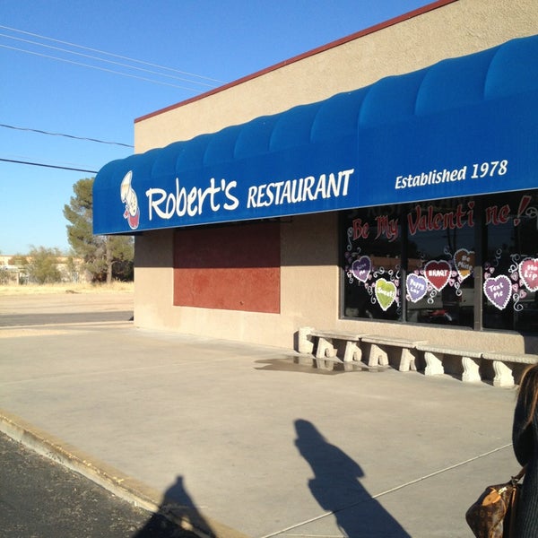 Photo taken at Robert&#39;s Restaurant by Alan F. on 2/7/2013