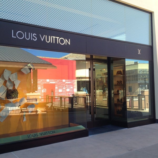 Louis Vuitton (Now Closed) - 2905 East Skyline Drive, Level 2