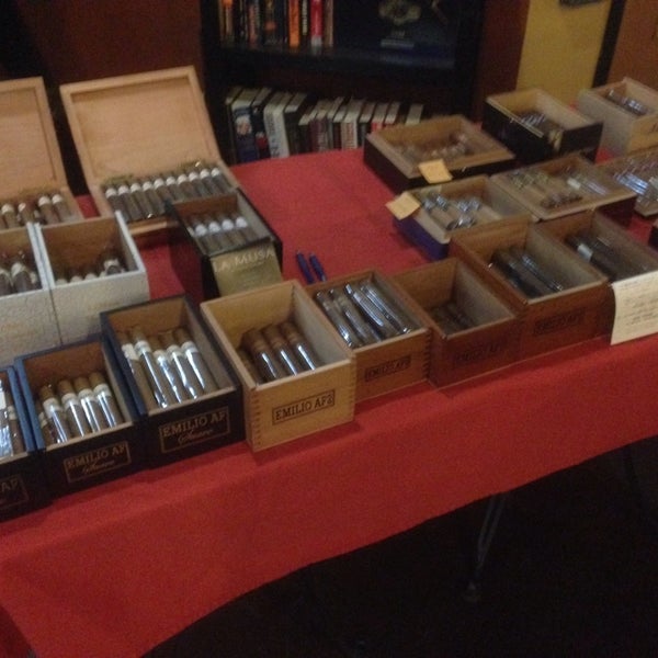 Photo taken at Crown Cigars and Ales by Nathan M. on 11/4/2013