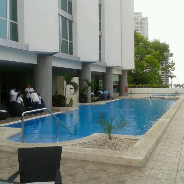 Foto tirada no(a) Marriott Executive Apartments Panama City por Luis M. em 3/2/2013