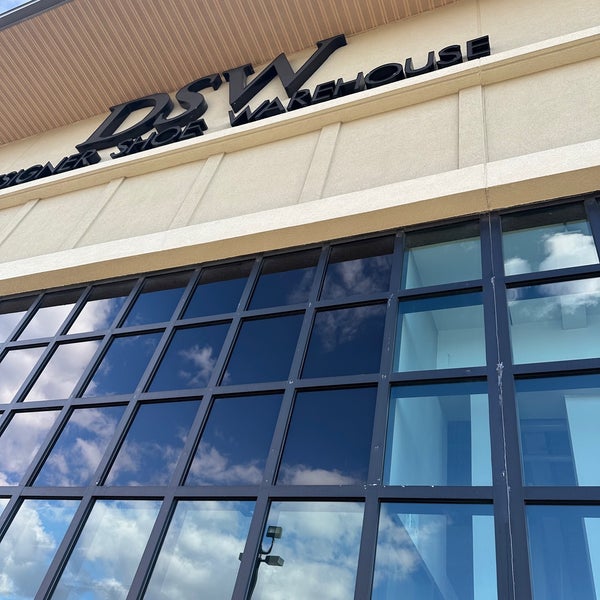 Dsw fair shop lakes