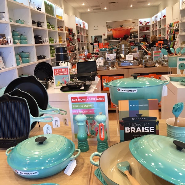 Creuset Outlet Store Central NY