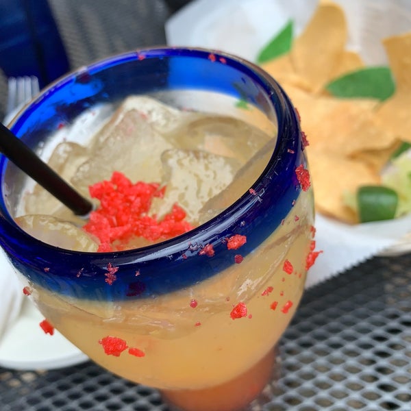 Photo taken at Mariachi&#39;s Tequileria &amp; Restaurant by Joshua on 6/12/2019