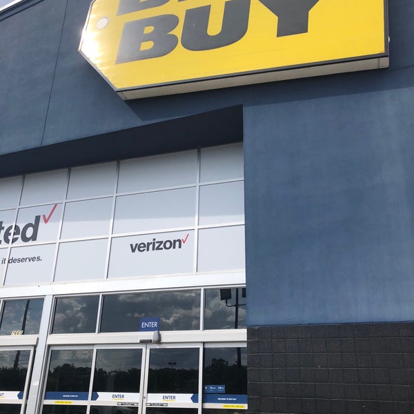 Photos at Best Buy Outlet 7665 Sudley Rd