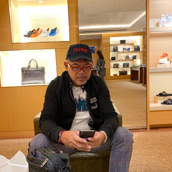 Photos At ルイ ヴィトン大阪高島屋 Louis Vuitton Osaka Takashimaya 難波 大阪市 大阪府
