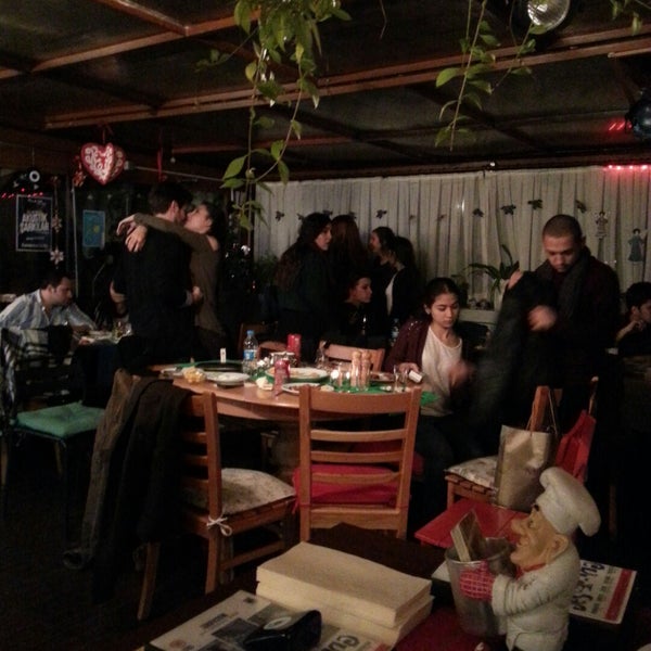 Photo taken at Cul De Sac Cafe by Arzugül G. on 12/6/2014