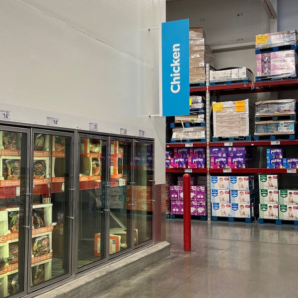 Sam's Club Omaha'da Depo veya Toptan Satış Mağazası