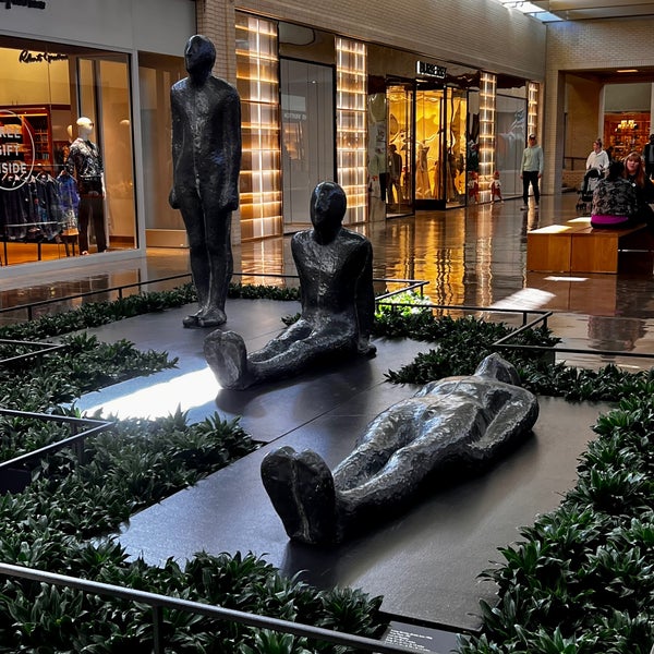 Photo taken at NorthPark Center by Carlos A. G. on 10/19/2022