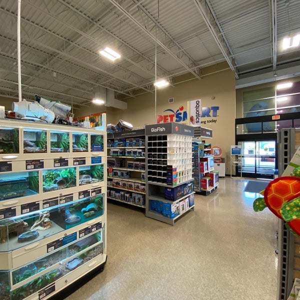 PetSmart North Central Omaha Omaha, NE