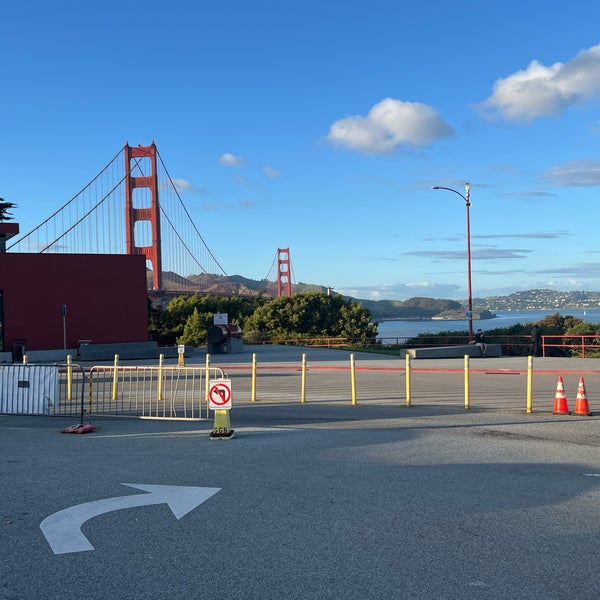 2/7/2024에 Carlos A.님이 Golden Gate Bridge Welcome Center에서 찍은 사진