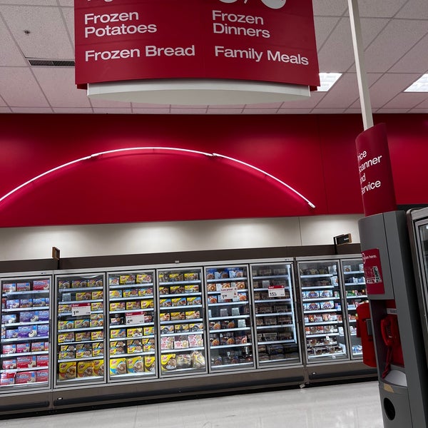 Target - Big Box Store in Millard