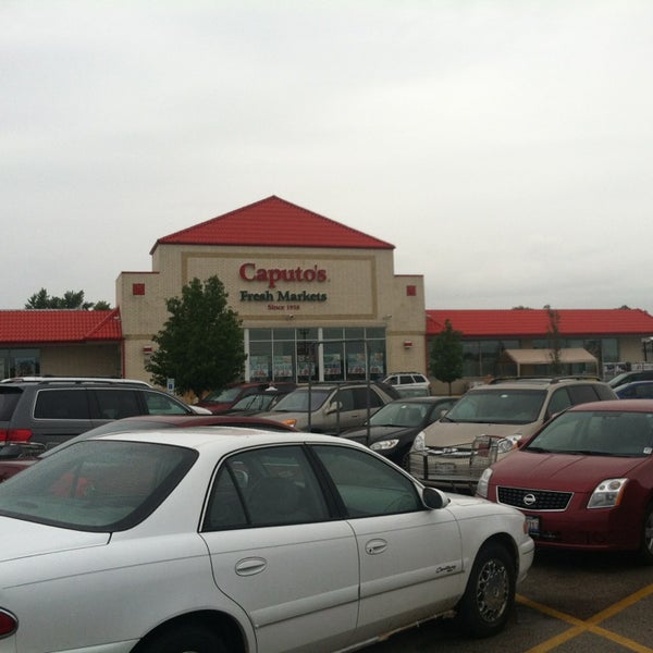 Angelo Caputo's Fresh Markets Grocery Store in Addison