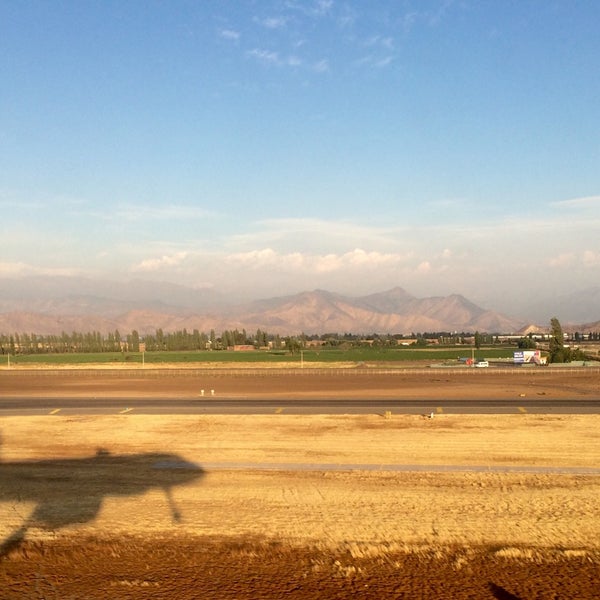 12/8/2014 tarihinde Gonzalo B.ziyaretçi tarafından Aeropuerto Internacional Comodoro Arturo Merino Benítez (SCL)'de çekilen fotoğraf