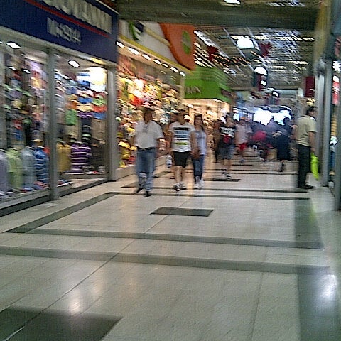 Foto tomada en Mall Paseo Arauco Estación  por Chinoy&#39;s el 11/4/2012