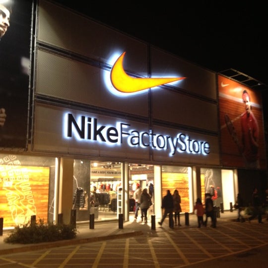 Nike Factory - 21 tips de visitantes