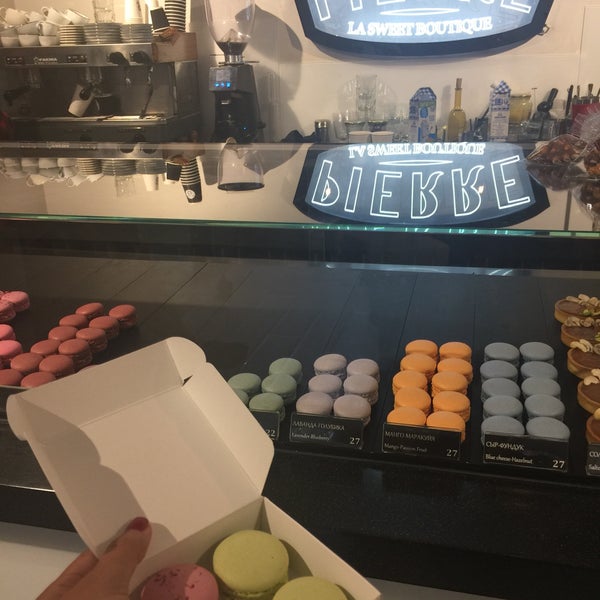 Foto scattata a Pierre – La Sweet Boutique da Gozde A. il 6/16/2018