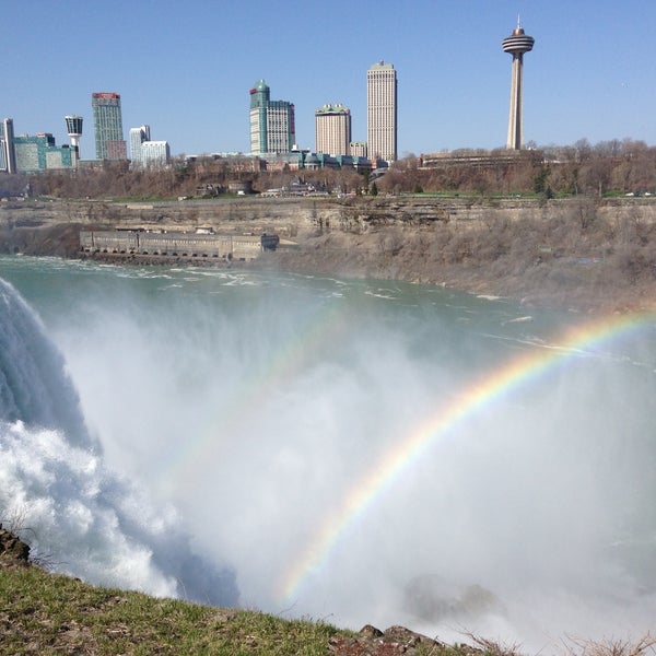 Photo taken at Niagara Falls State Park by Nurhan D. on 4/28/2013