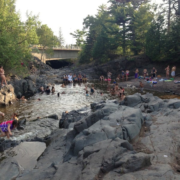 lester river swim Surf Spot in Duluth