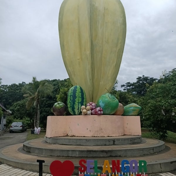 Selangor Fruits Valley Kuala Selangor, Selangor